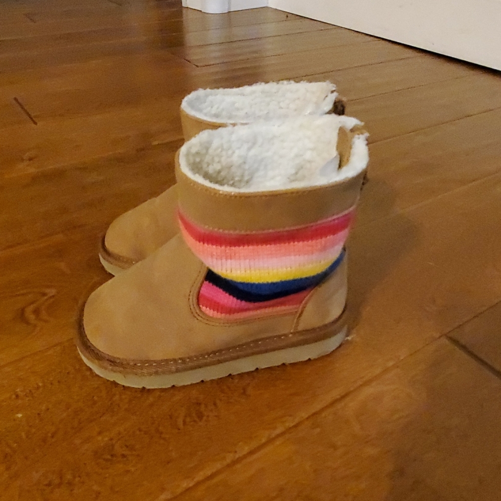 Girls Gap boots size 8c